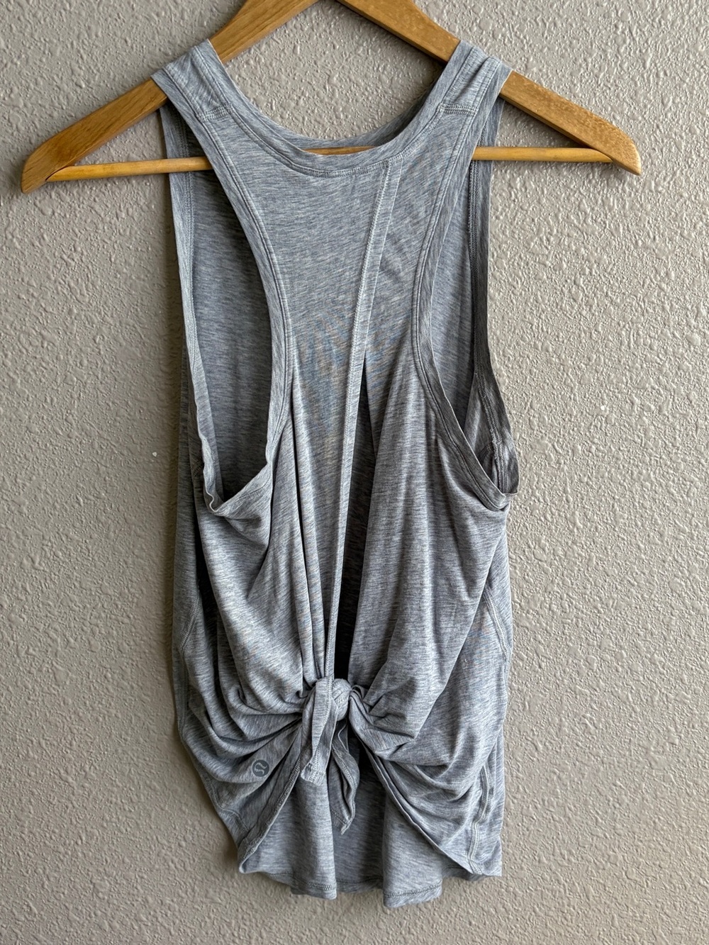 Lululemon All‎ Tied Up Tank Heathered Light Grey Pima Cotton - Picture 4 of 7